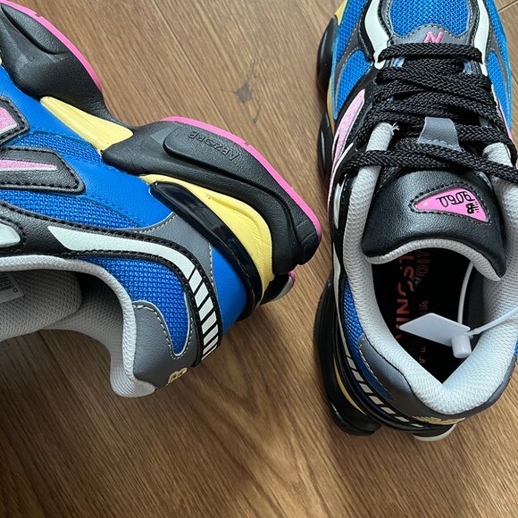 New Balance 9060 Blue Sneakers - Picture 4 of 7